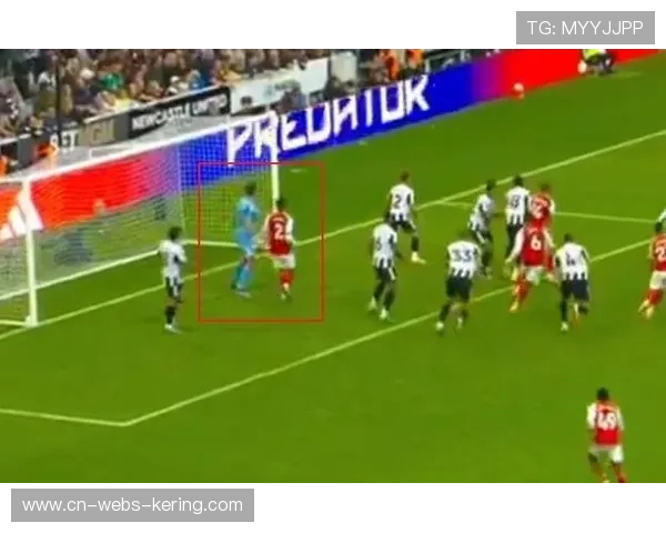 纽卡门将波普屡献神扑，上下半场分别化解哈兰德、福登威胁射门