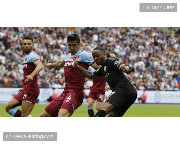 战报：利物浦4-0大胜西汉姆联，萨拉赫上演帽子戏法